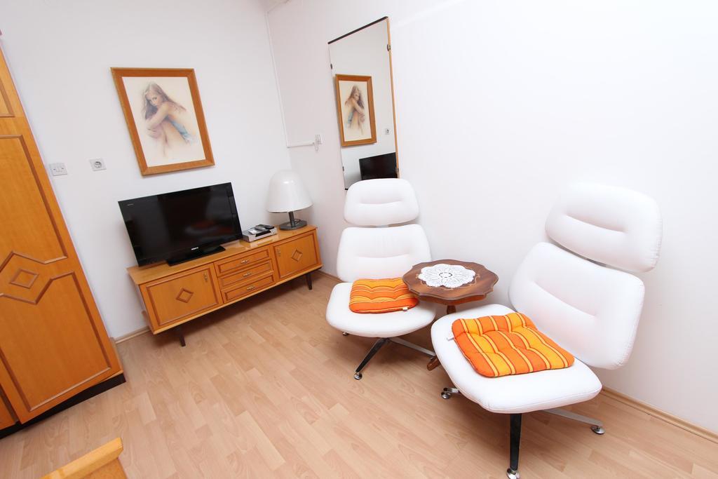 Apartments Goga 로비니 외부 사진