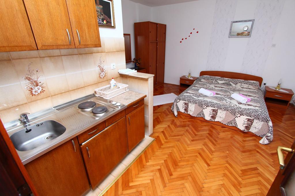Apartments Goga 로비니 외부 사진